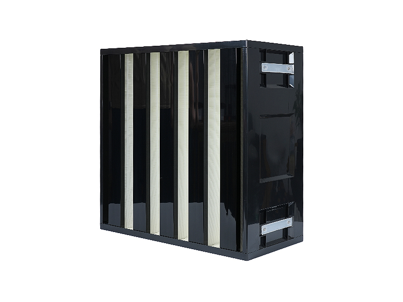 High-temperature resistant V-bank air filter for industrial drying ovens and painting lines